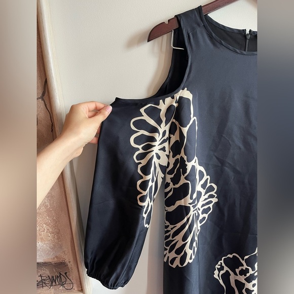 Tibi Orla Bloom Cold-shoulder Silk Midi Dress - Picture 3 of 14